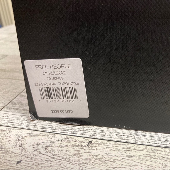 Free People Mark Fisher Alexis Ankle Boots Turquoise 9.5 $$228.00 Pre-owned - Picture 11 of 15